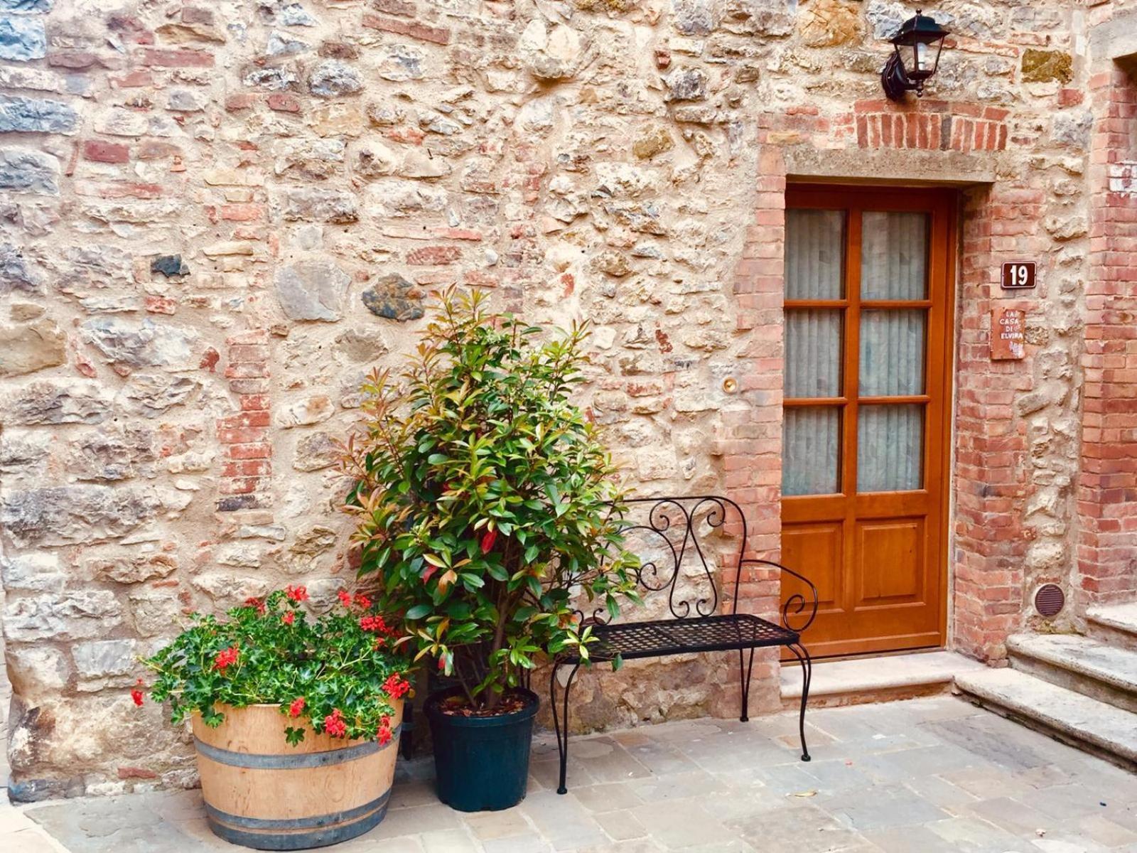 La Casa Di Elvira Villa San Gusme Exterior photo
